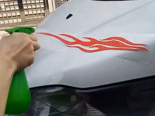 車貼的安裝方法、流程及注意事項(xiàng)的濕貼法